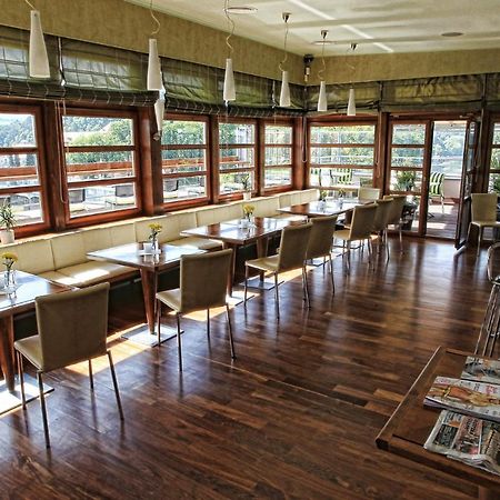 Hotel Pavla П'єштяни Екстер'єр фото
